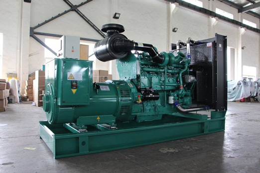 沽源320kw康明斯柴油发电车出租组图片 沽源320kw康明斯柴油发电车出租组图片